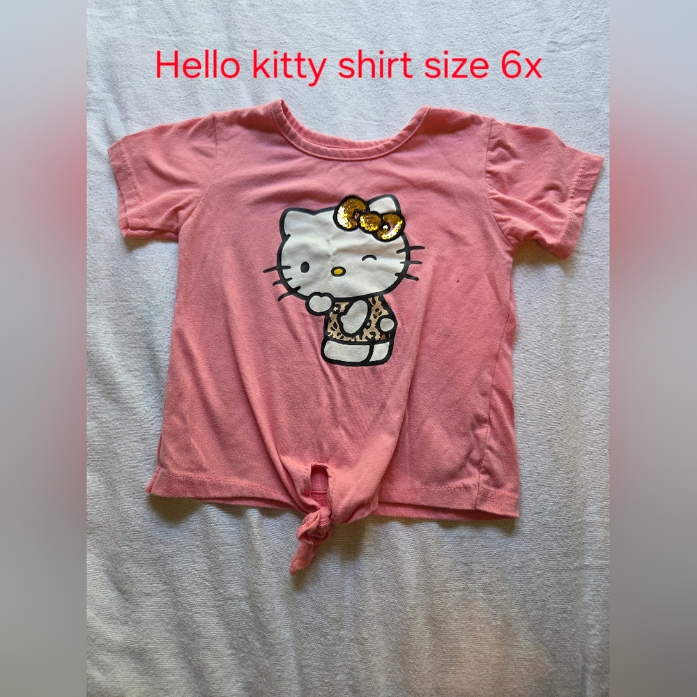Hello Kitty Pink Tee with Gold Bow